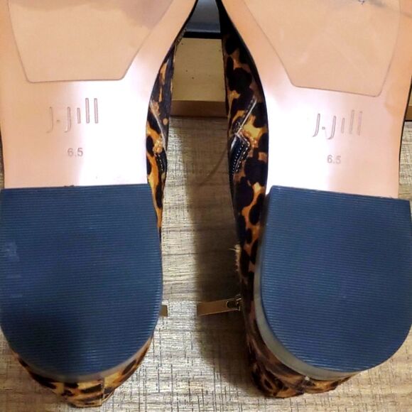 J. Jill Women's Melodie Tan Camel Leopard Print Calf Hair Zip Up Booties Sz 6.5 - Picture 10 of 11